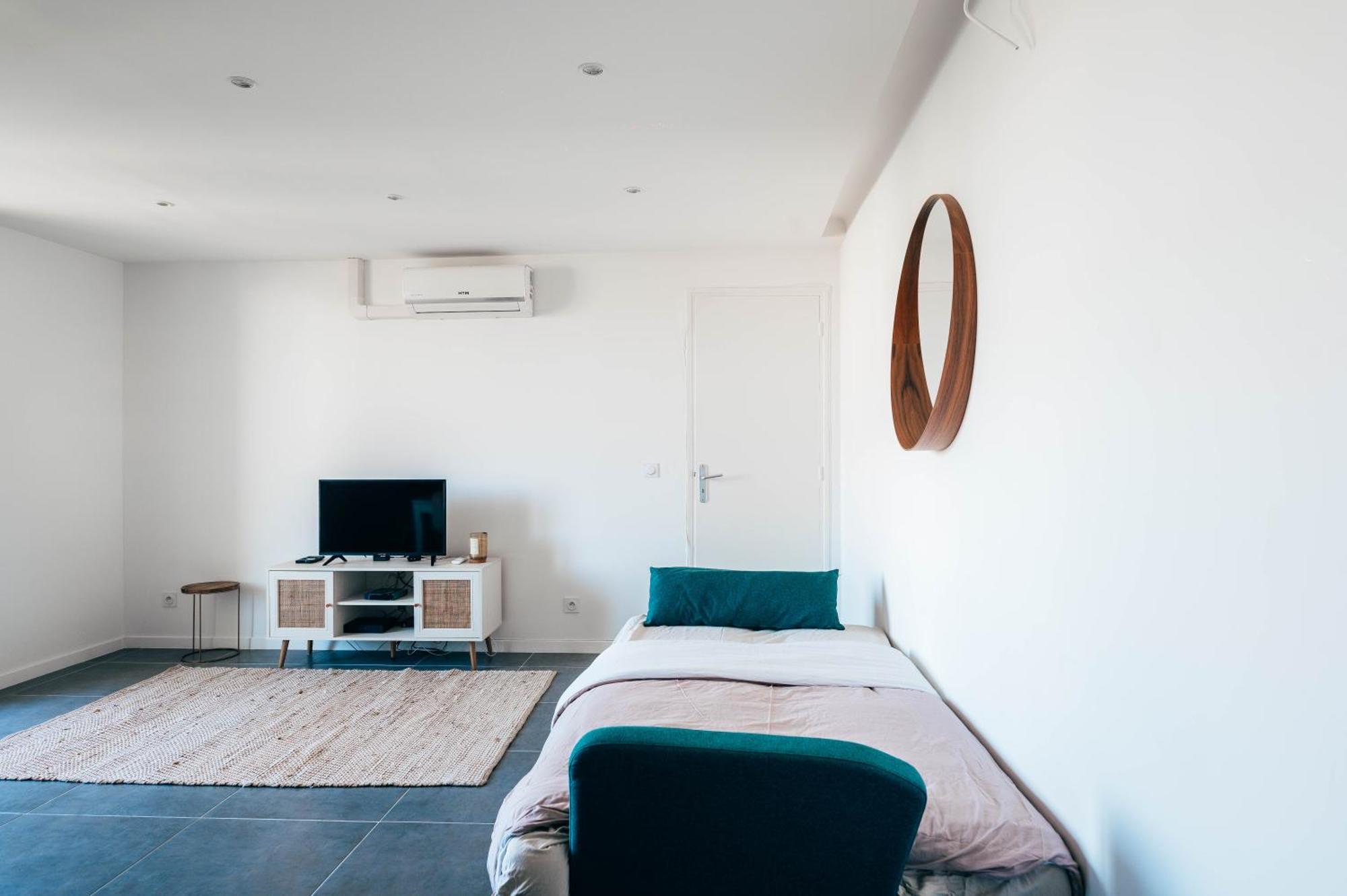Velodrome 6 Couchages Avec Clim Apartment มาร์กเซย ภายนอก รูปภาพ